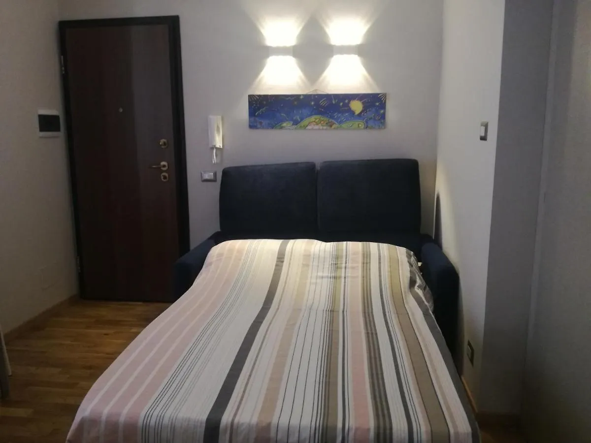 Apartment Sole And Luna In City Center Catania 0*,