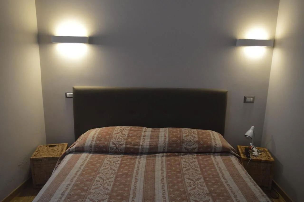 Apartment Sole And Luna In City Center Catania Italy